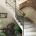 Bed and Breakfast Le Corti - Dimora Storica 4*