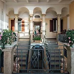 Le Corti - Dimora Storica Bed & Breakfast Polistena