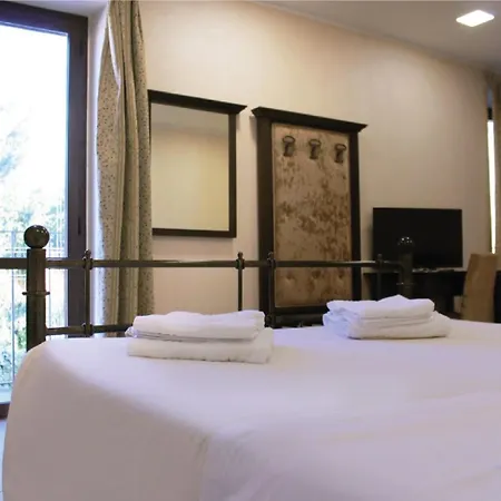 Le Corti - Dimora Storica 4*