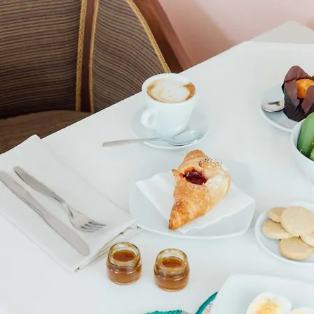 Bed & Breakfast Le Corti - Dimora Storica 3*
