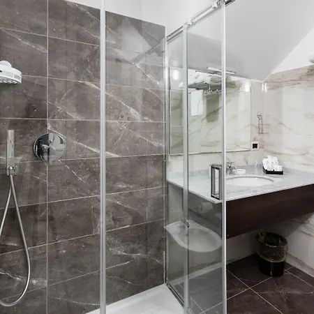 Le Corti - Dimora Storica Bed & Breakfast 4*
