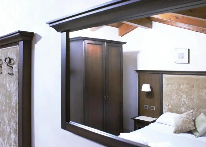 Le Corti - Dimora Storica 4*